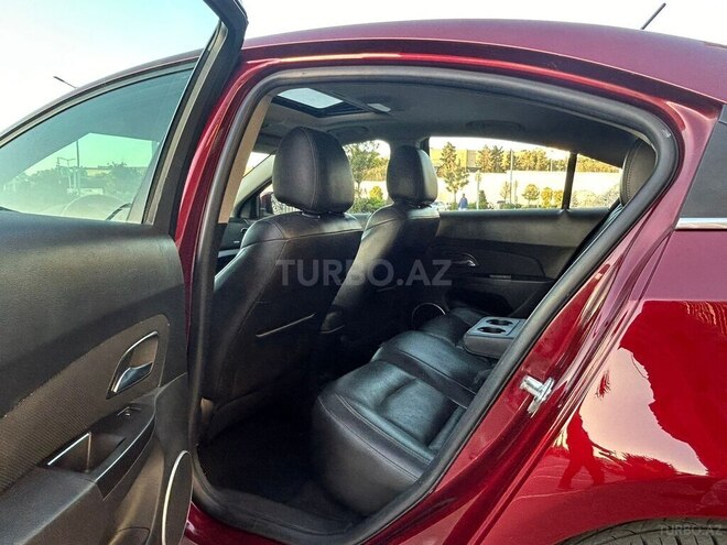 Chevrolet Cruze-18