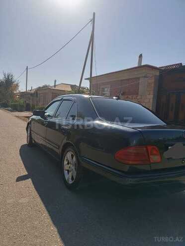 Mercedes E 230 1996, 275,556 km - 2.3 l - Sabirabad