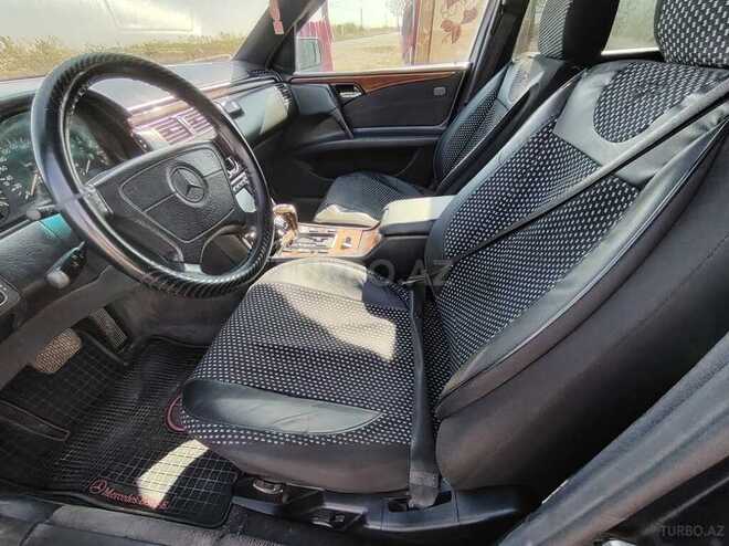 Mercedes E 230 1996, 275,556 km - 2.3 l - Sabirabad
