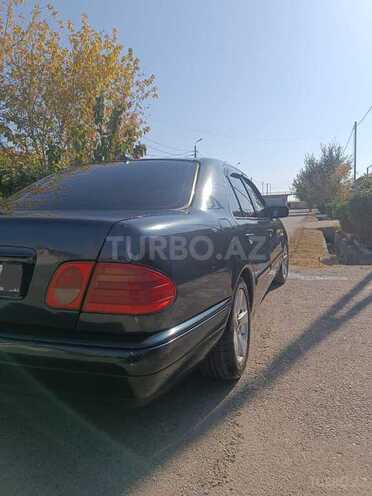 Mercedes E 230 1996, 275,556 km - 2.3 l - Sabirabad