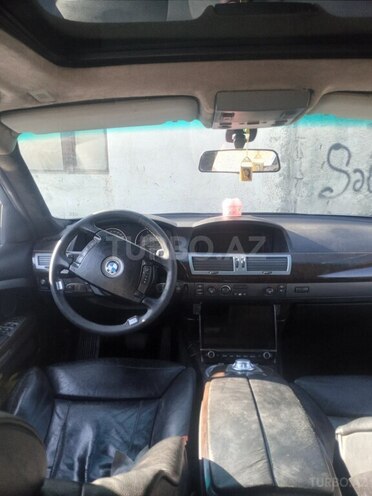 BMW 735 2002, 220,000 km - 3.5 l - Naxçıvan