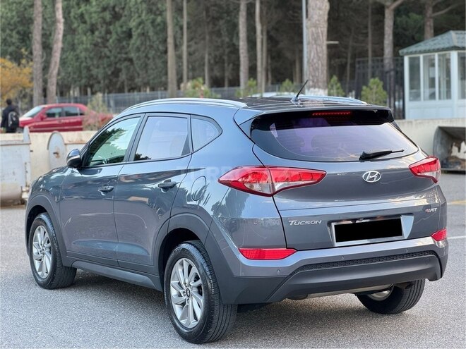 Hyundai Tucson 2016, 173,000 km - 1.7 l - Bakı