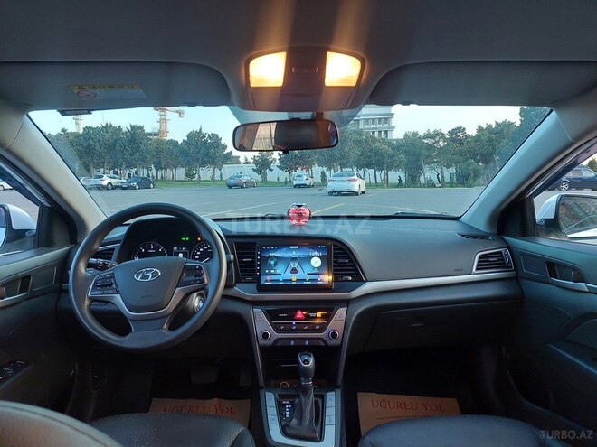 Hyundai Elantra 2015, 184,000 km - 1.6 л - Bakı