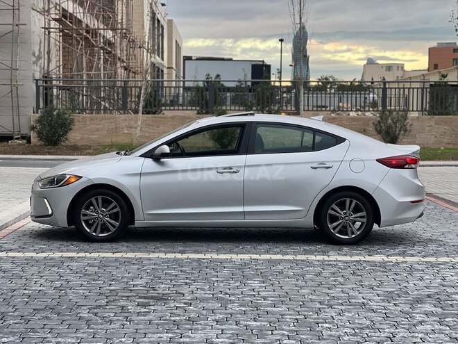 Hyundai Elantra 2017, 91,300 km - 2.0 l - Bakı