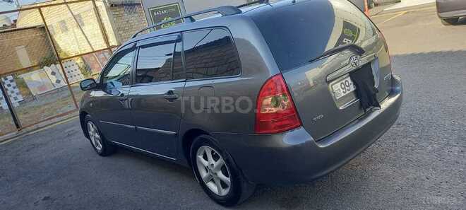 Toyota Corolla 2005, 351,000 km - 1.4 l - Balakən