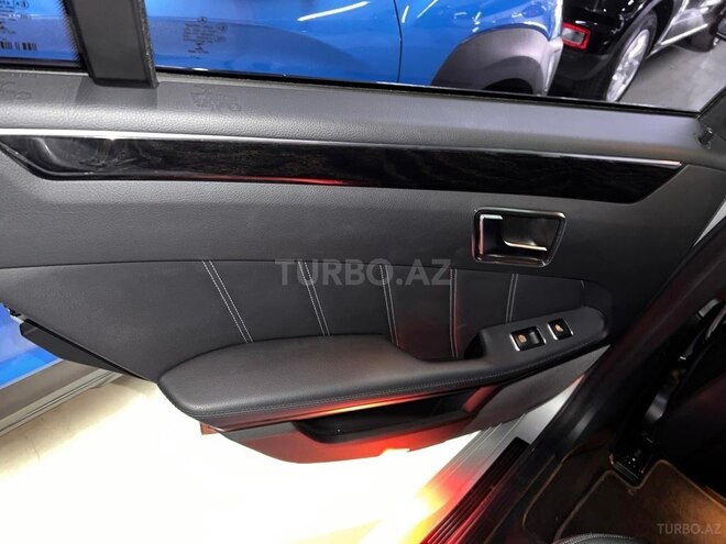 Mercedes E 220 d 2015, 179,000 km - 2.2 l - Bakı