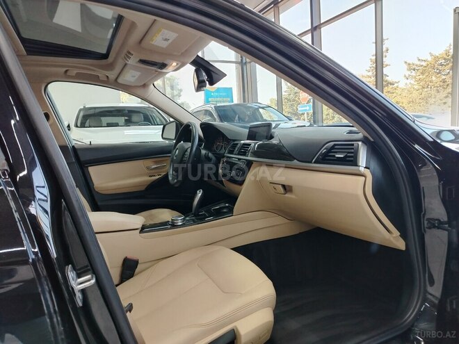 BMW 320 2016, 254,000 km - 2.0 l - Sumqayıt