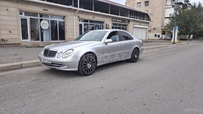 Mercedes E 320 2003, 322,000 km - 3.2 l - Gəncə