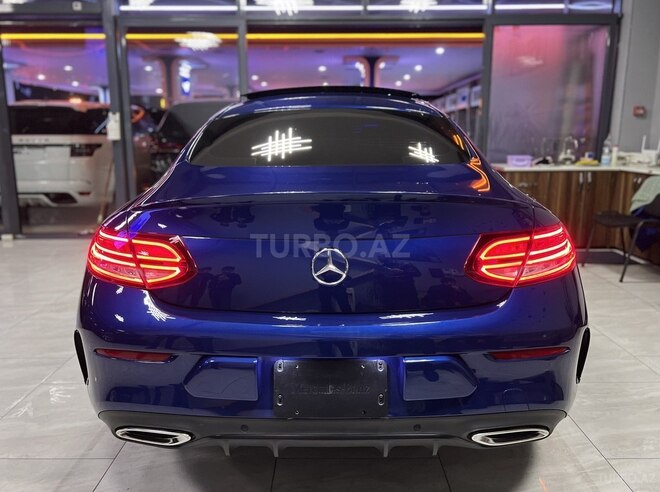 Mercedes C 300-7