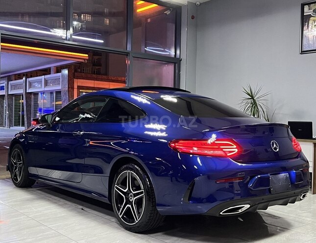 Mercedes C 300-10