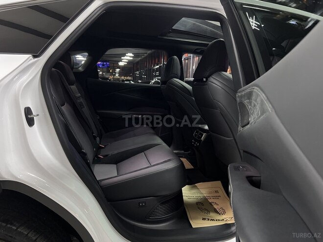 Lexus RX 500h-9