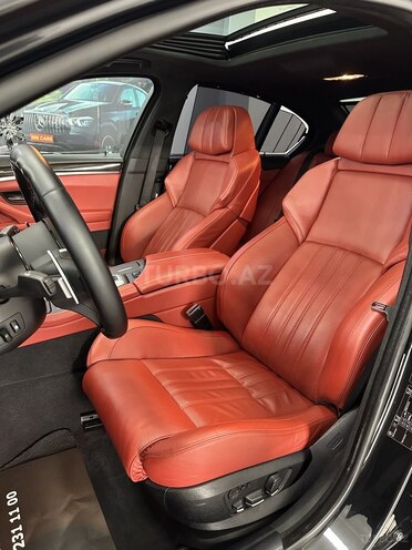 BMW M5-20