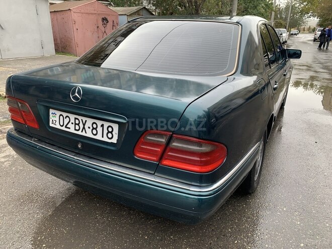 Mercedes E 230 1996, 241,041 km - 2.3 l - Sumqayıt