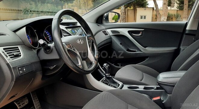 Hyundai Elantra 2014, 70,000 km - 1.8 l - Bakı