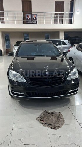 Mercedes S 500 2010, 175,000 km - 5.5 l - Bakı