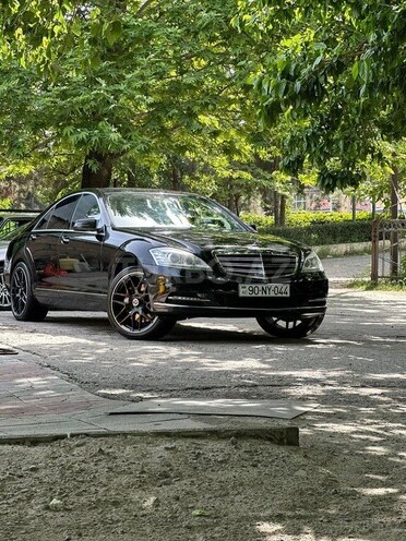 Mercedes S 500 2010, 175,000 km - 5.5 l - Bakı