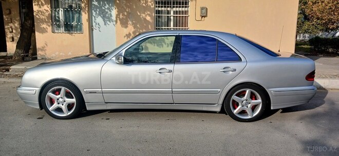 Mercedes E 220 d 2000, 484,000 km - 2.2 l - Yevlax