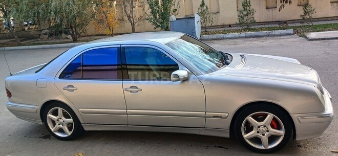 Mercedes E 220 d 2000, 484,000 km - 2.2 l - Yevlax