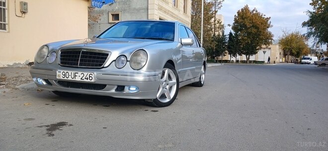 Mercedes E 220 d 2000, 484,000 km - 2.2 l - Yevlax