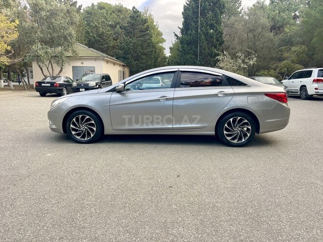 Hyundai Sonata 2010, 200,000 km - 2.0 л - Sumqayıt