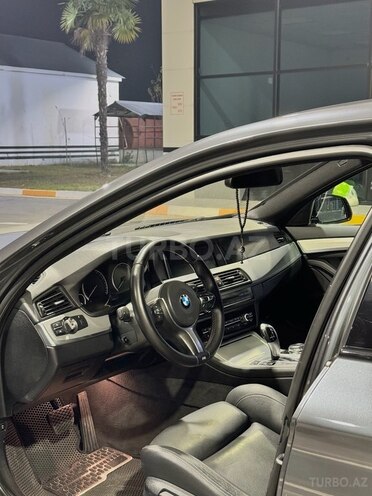BMW 520 2015, 266,000 km - 2.0 l - Zaqatala