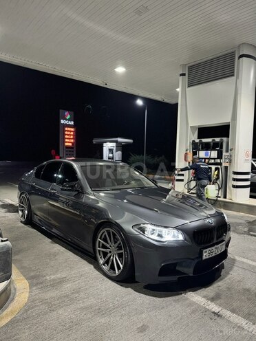 BMW 520 2015, 266,000 km - 2.0 l - Zaqatala