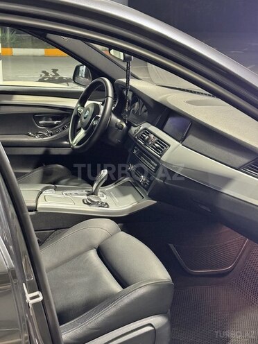BMW 520 2015, 266,000 km - 2.0 l - Zaqatala