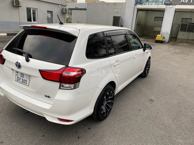 Toyota Corolla Fielder 2019, 130,000 km - 1.5 л - Bakı