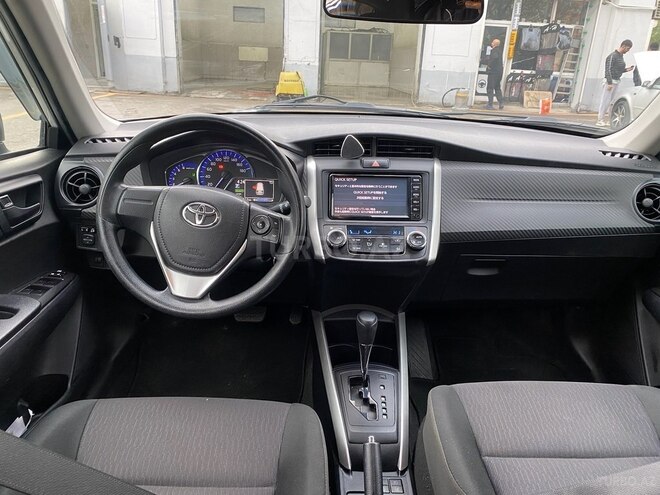 Toyota Corolla Fielder 2019, 130,000 km - 1.5 л - Bakı