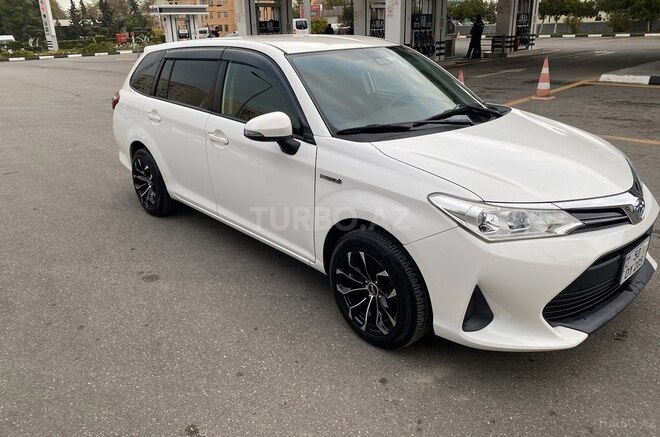 Toyota Corolla Fielder 2019, 130,000 km - 1.5 л - Bakı