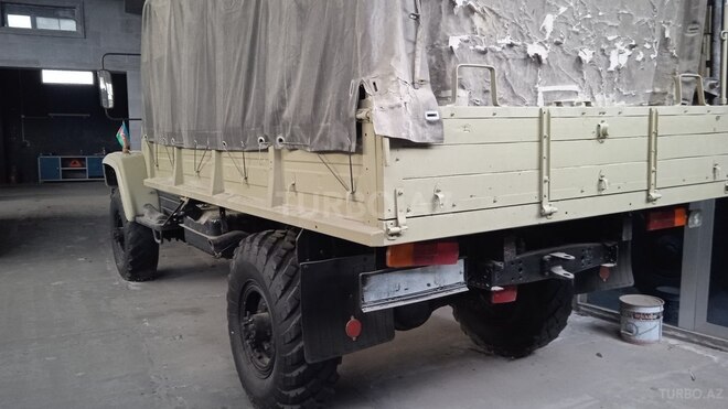 GAZ 3308-6