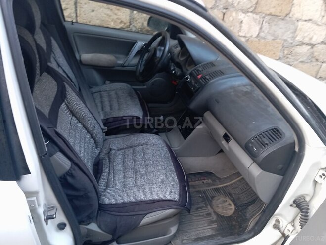Volkswagen Polo 2001, 380,770 km - 1.4 l - Bakı