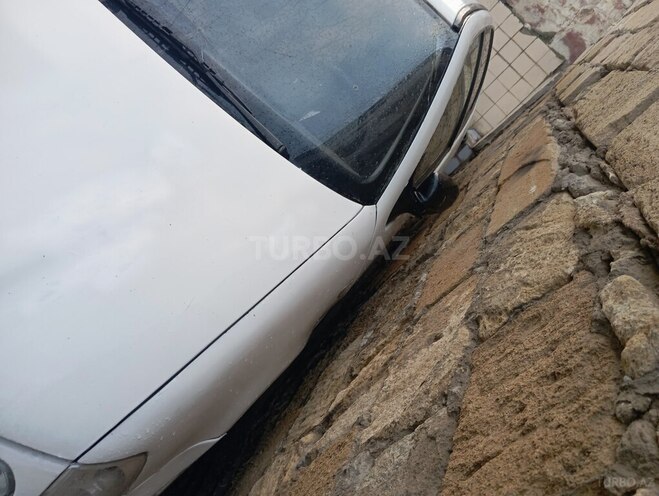 Volkswagen Polo 2001, 380,770 km - 1.4 l - Bakı