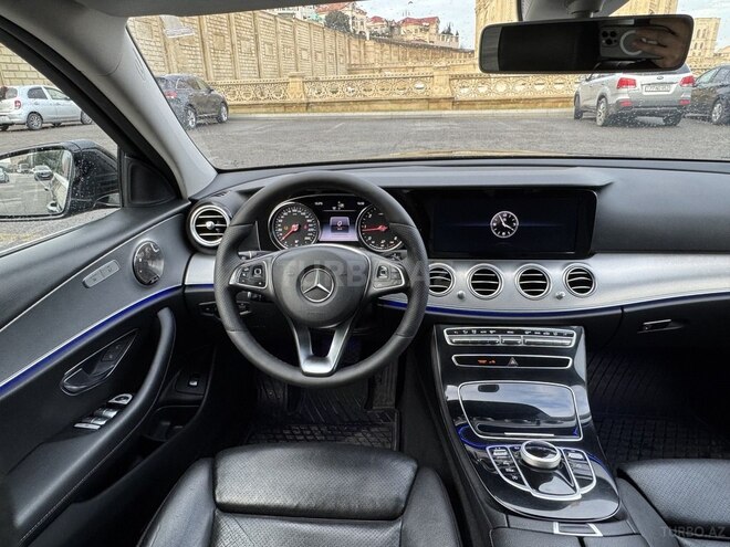 Mercedes E 220 d 2017, 241,000 km - 2.0 l - Bakı