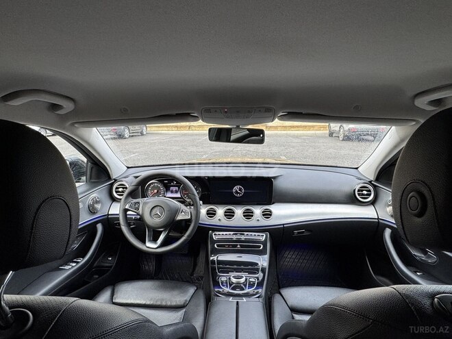 Mercedes E 220 d 2017, 241,000 km - 2.0 l - Bakı