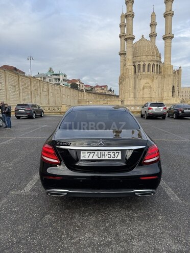Mercedes E 220 d 2017, 241,000 km - 2.0 l - Bakı