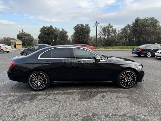 Mercedes E 220 d 2017, 241,000 km - 2.0 l - Bakı