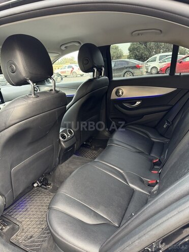 Mercedes E 220 d 2017, 241,000 km - 2.0 l - Bakı