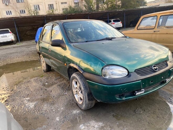 Opel Corsa 1998, 286,000 km - 1.4 l - Bakı
