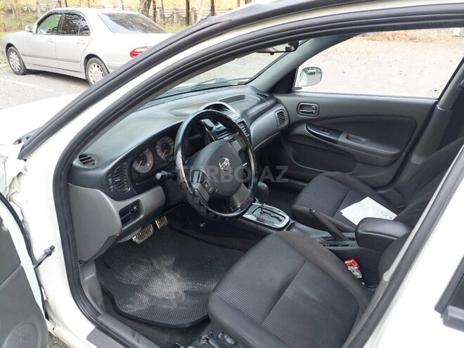 Nissan Sunny 2011, 295,000 km - 1.6 л - Qəbələ
