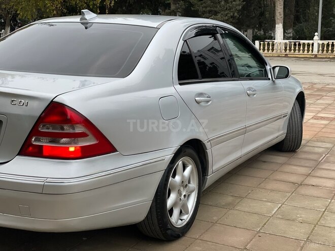 Mercedes C 220 d 2000, 222,222 km - 2.2 l - Salyan