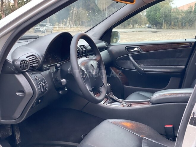 Mercedes C 220 d 2000, 222,222 km - 2.2 l - Salyan