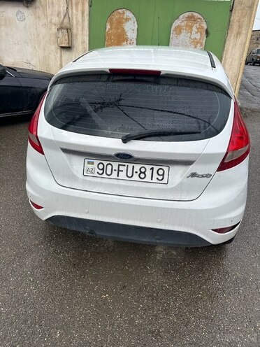 Ford Fiesta 2009, 228,000 km - 1.4 л - Bakı
