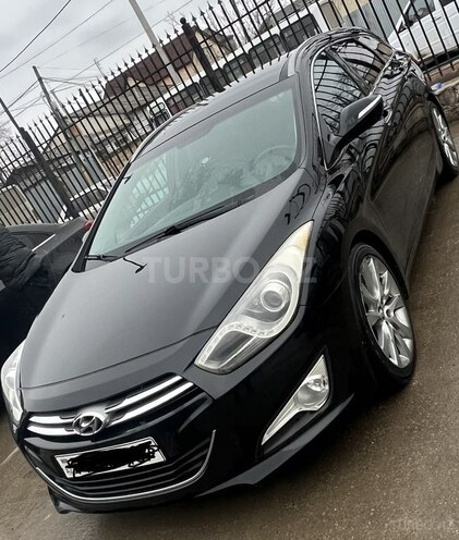 Hyundai i40 2012, 221,000 km - 1.7 л - Qusar