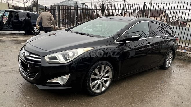 Hyundai i40 2012, 221,000 km - 1.7 л - Qusar