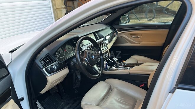 BMW 528 2015, 357,000 km - 2.0 л - Bakı
