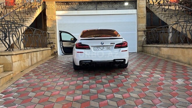BMW 528 2015, 357,000 km - 2.0 л - Bakı