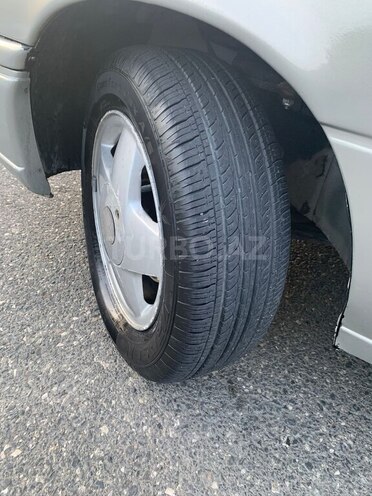 Opel Vectra 1992, 200,000 km - 1.8 l - Qusar