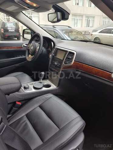 Jeep Grand Cherokee 2011, 415,000 km - 3.6 л - Bakı