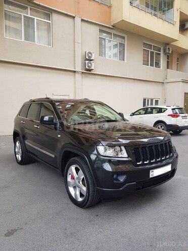 Jeep Grand Cherokee 2011, 415,000 km - 3.6 л - Bakı